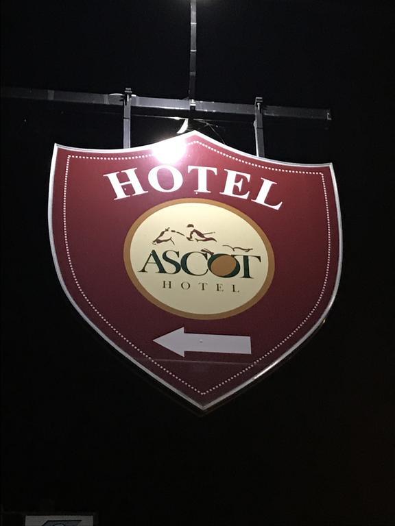 Hotel Ascot 카이아넬로 외부 사진